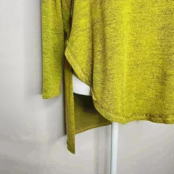 Ultra Teeze women's mustard yellow knit sweater size small - Picture 3 of 6